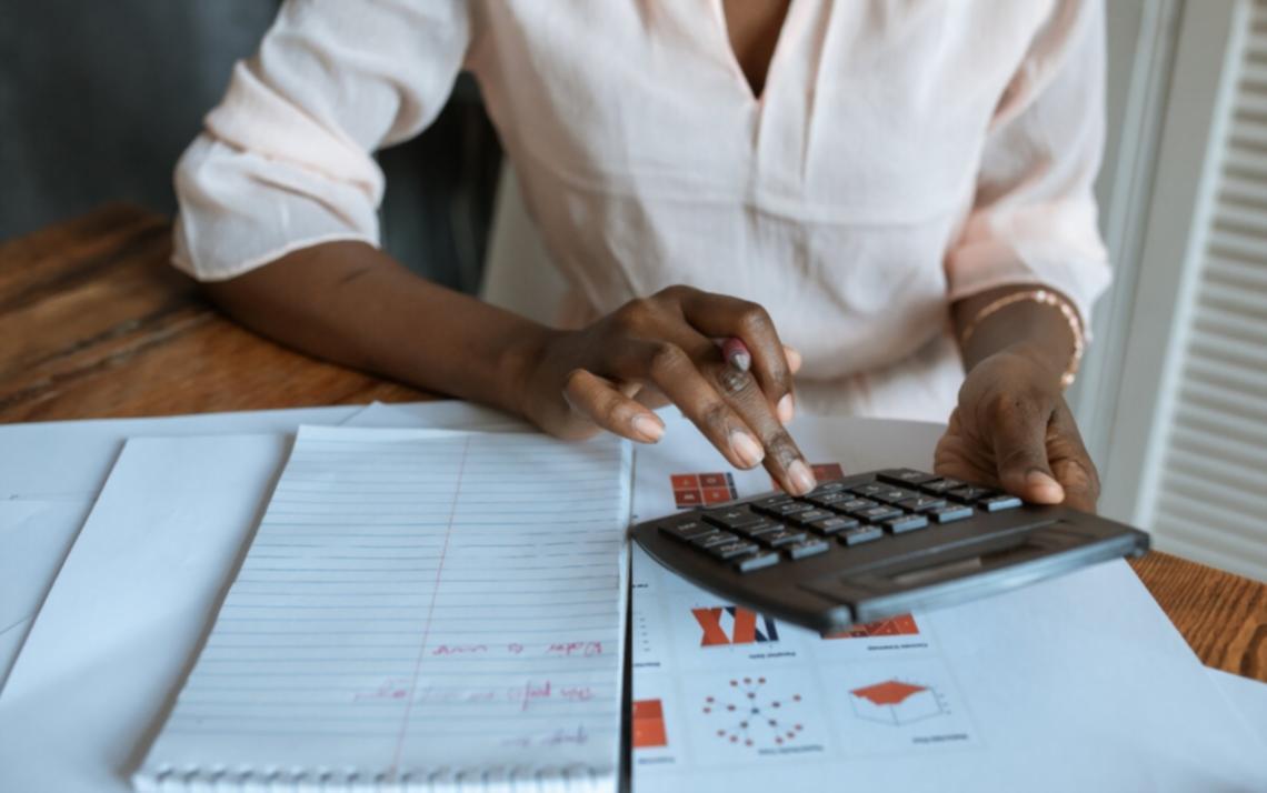 Portret van Lieve Vandenberghe, budgetspecialist